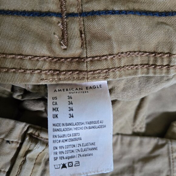 American Eagle Cargo Shorts, Tan Colour, Size 34 - Picture 6 of 6